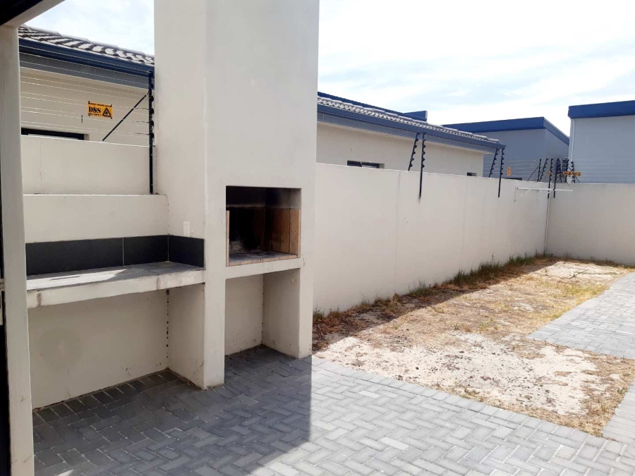 3 Bedroom Property for Sale in Parklands Western Cape